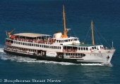 ISTANBUL 9 FERRY 290807.JPG